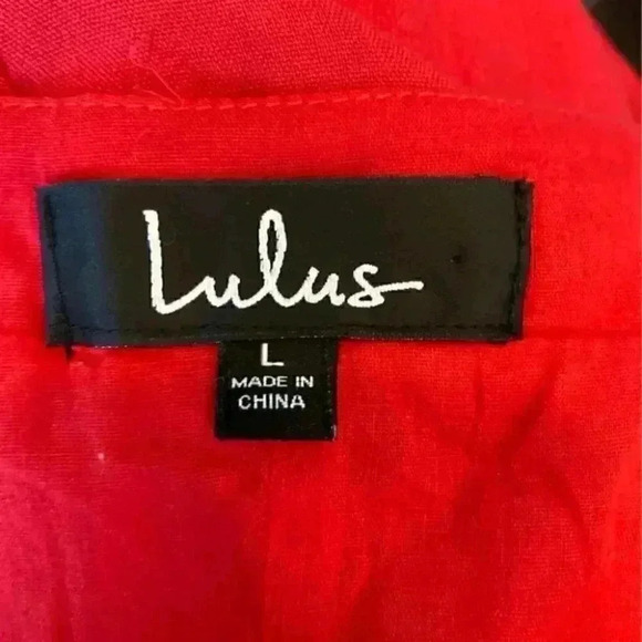 ⭐️ Lulus button down red dress in size large - Picture 5 of 5